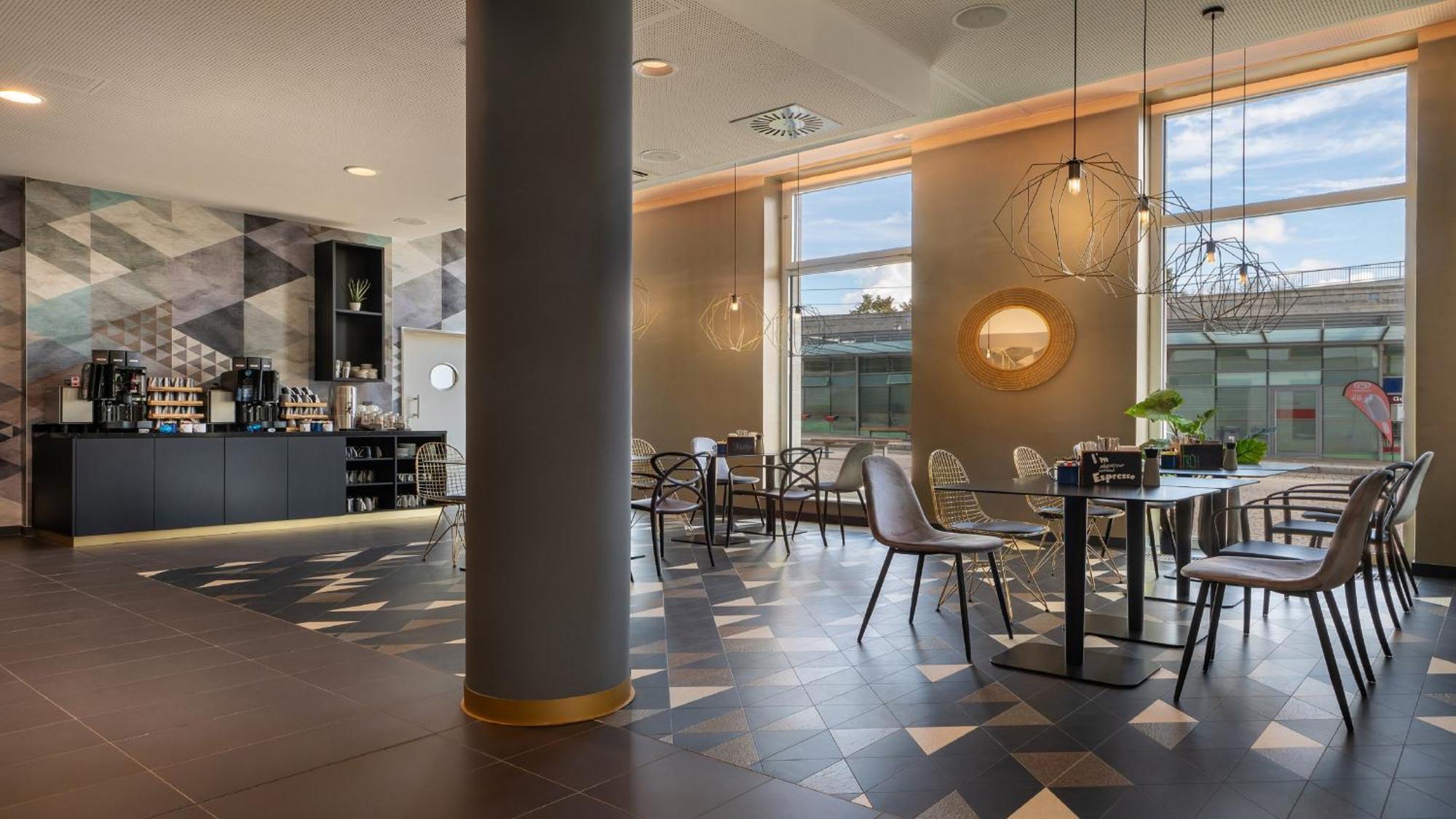 Holiday Inn - The Niu, Ridge Halle Central Station By Ihg Dış mekan fotoğraf