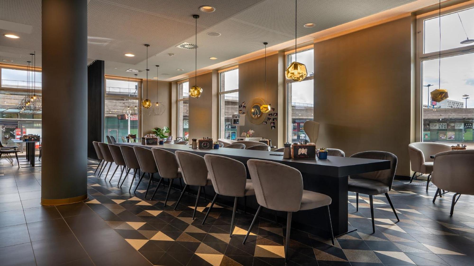 Holiday Inn - The Niu, Ridge Halle Central Station By Ihg Dış mekan fotoğraf